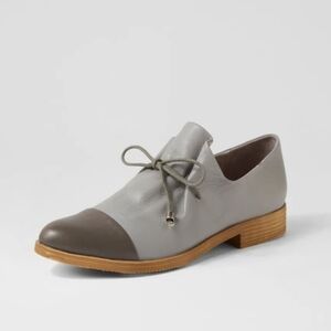 Kotty Slip On Shoes - SIZE EU 39
